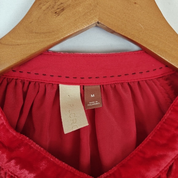 Anthropologie Pilcro Puff-Sleeved Velvet Buttondown Red/Rouge Size Medium - Picture 10 of 12